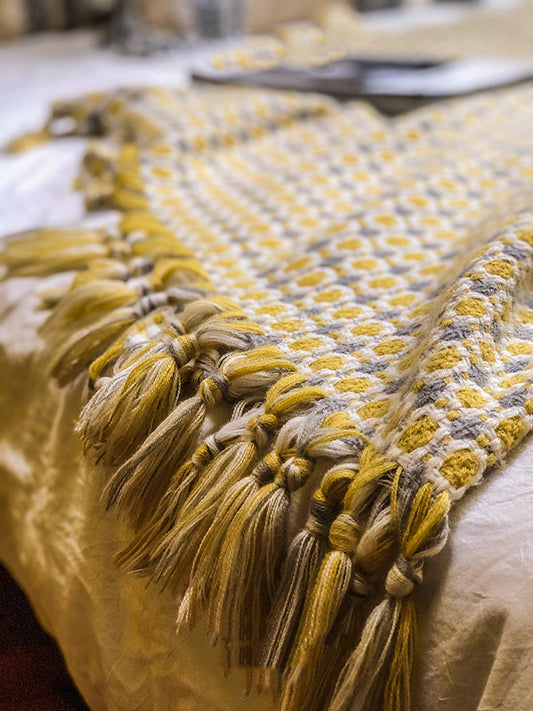 WarmAura Sofa Blanket