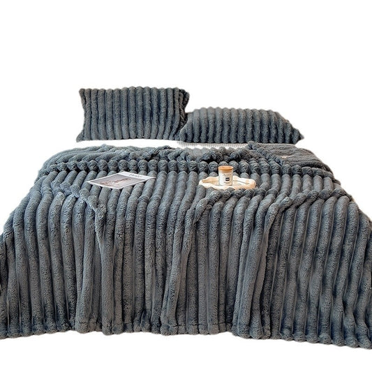 LoungeLeaf Velvet Blanket